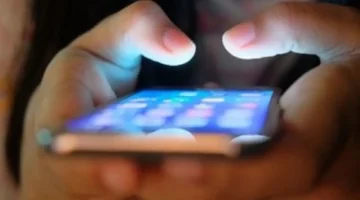 طرق ذكية لتوفير مساحة تخزين هاتفك الممتلئة دون حذف صورك الشخصية الهامة